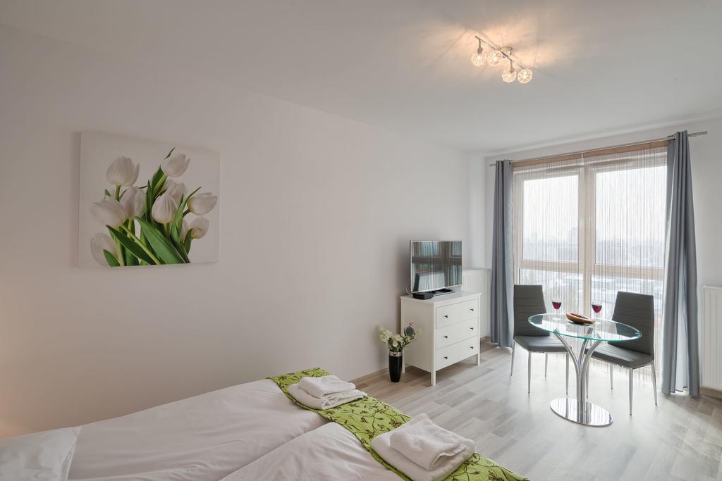City Aparthotel Ochota Warsaw Bilik gambar